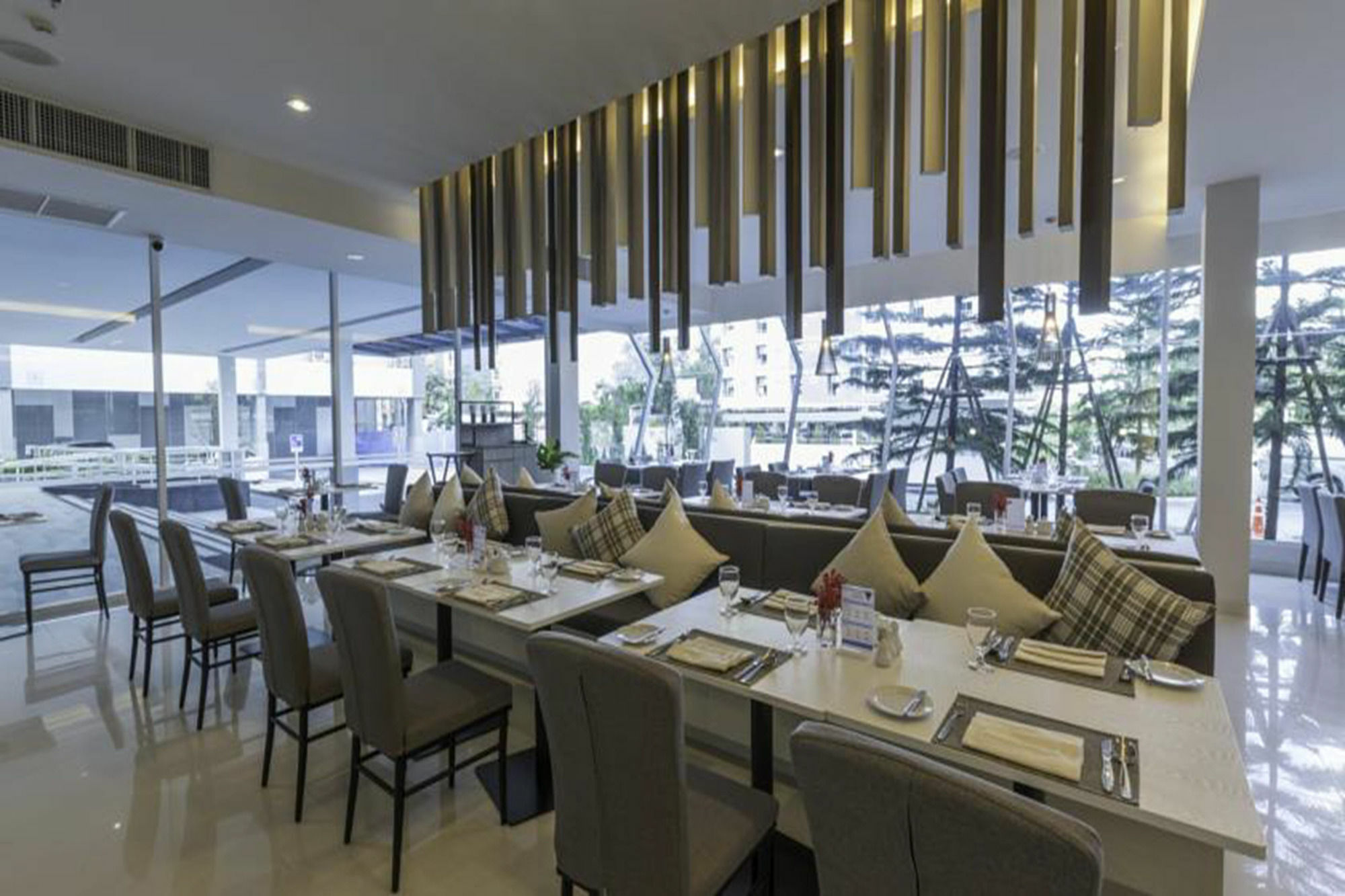 Kantary Hotel And Serviced Apartment, Amata, Bangpakong Ban Tamru المظهر الخارجي الصورة
