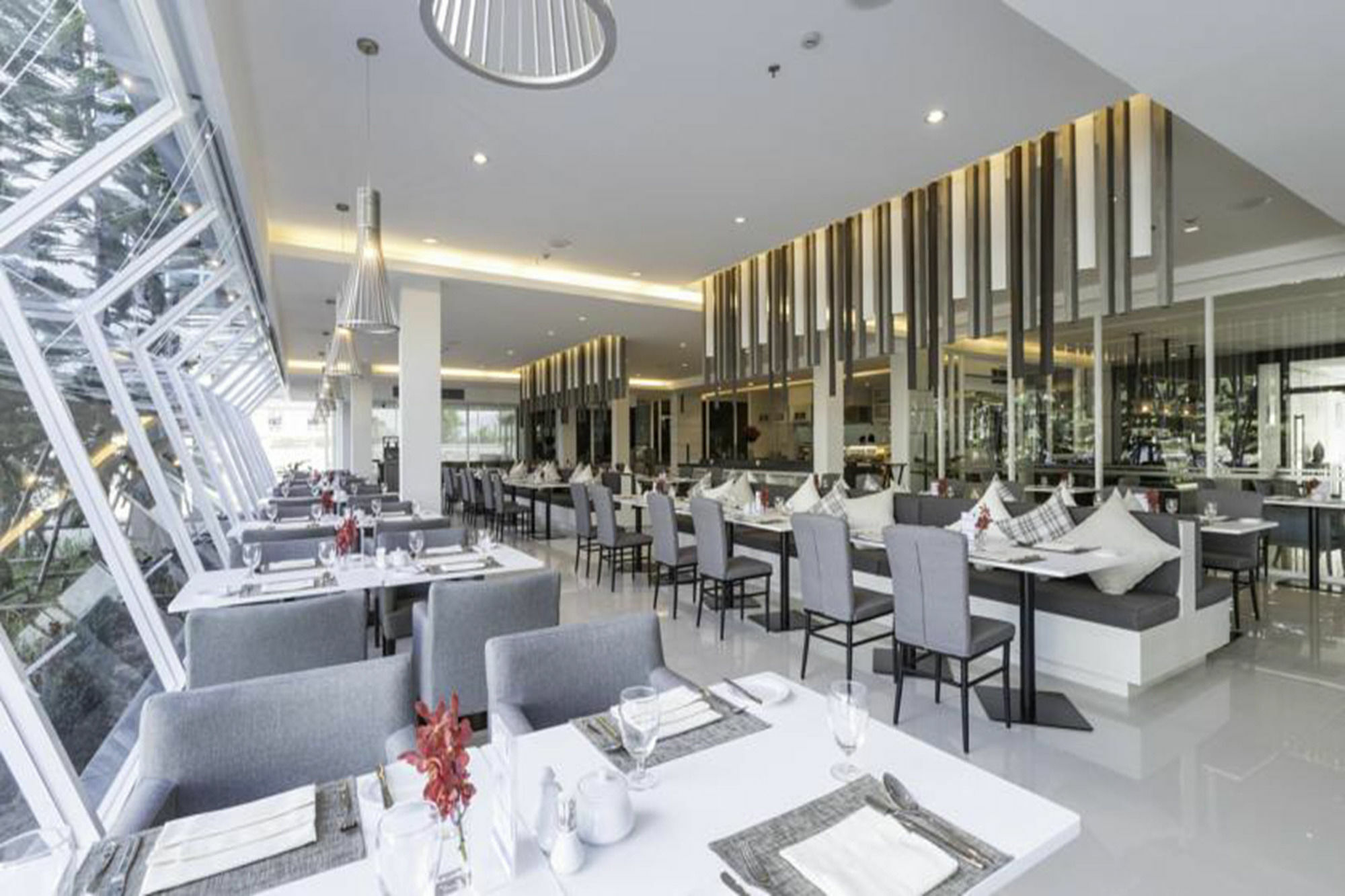 Kantary Hotel And Serviced Apartment, Amata, Bangpakong Ban Tamru المظهر الخارجي الصورة