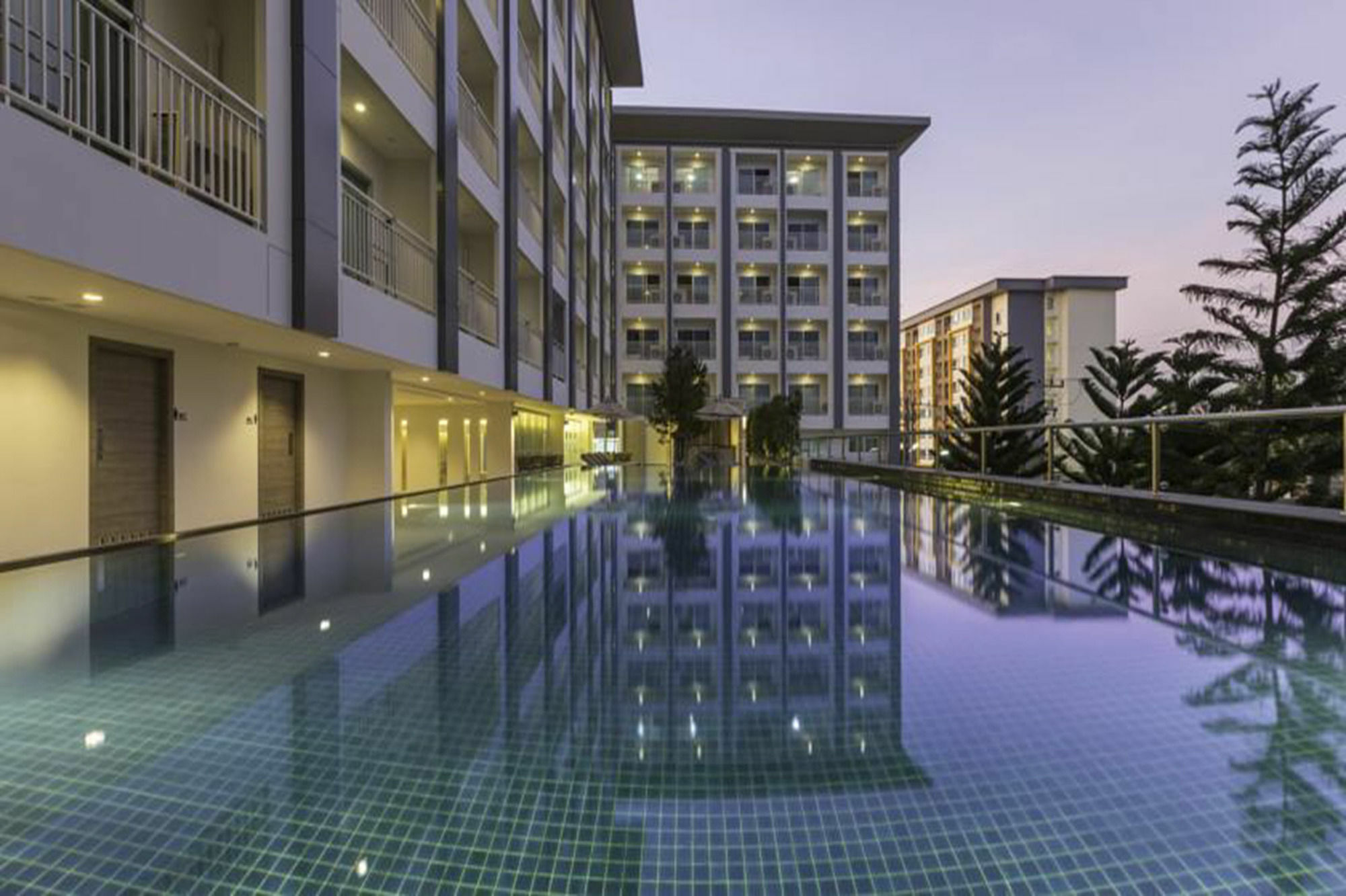 Kantary Hotel And Serviced Apartment, Amata, Bangpakong Ban Tamru المظهر الخارجي الصورة